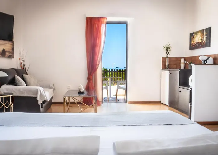 Porto Hotel Diakofti