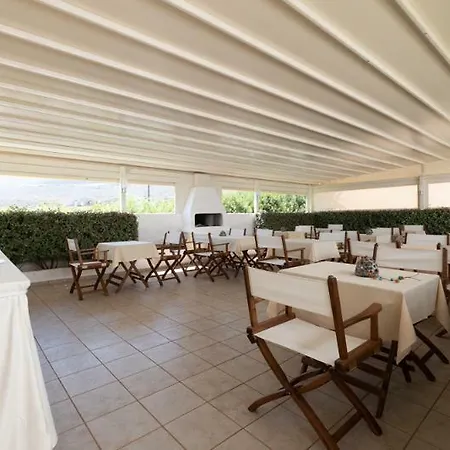 Hotell Porto Diakofti